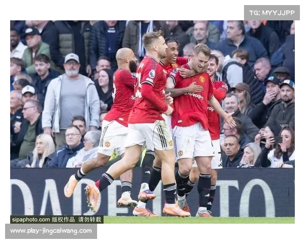 曼联2-2战平热刺，德里赫特读秒绝平